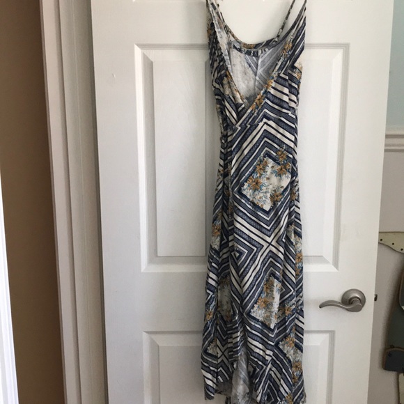 Dress - Picture 1 of 2